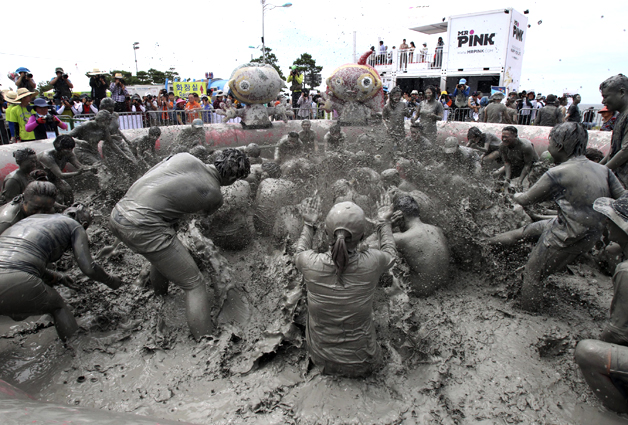 Festival De Lucha En Barro En Corea Emol Fotos